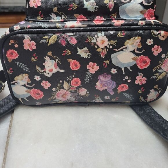 Disney Loungefly Women's Black Floral Print Zipper Around Backpack Rare HEART - Picture 12 of 15